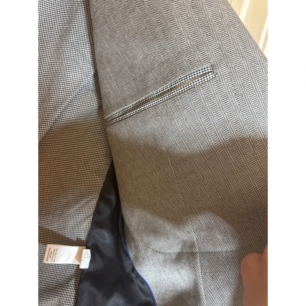 Banana Republic Tailored Fit Blazer 40R – Gray Herringbone Cotton Sport Coat‎